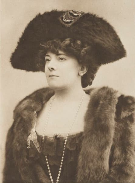 Lucy Lady Houston