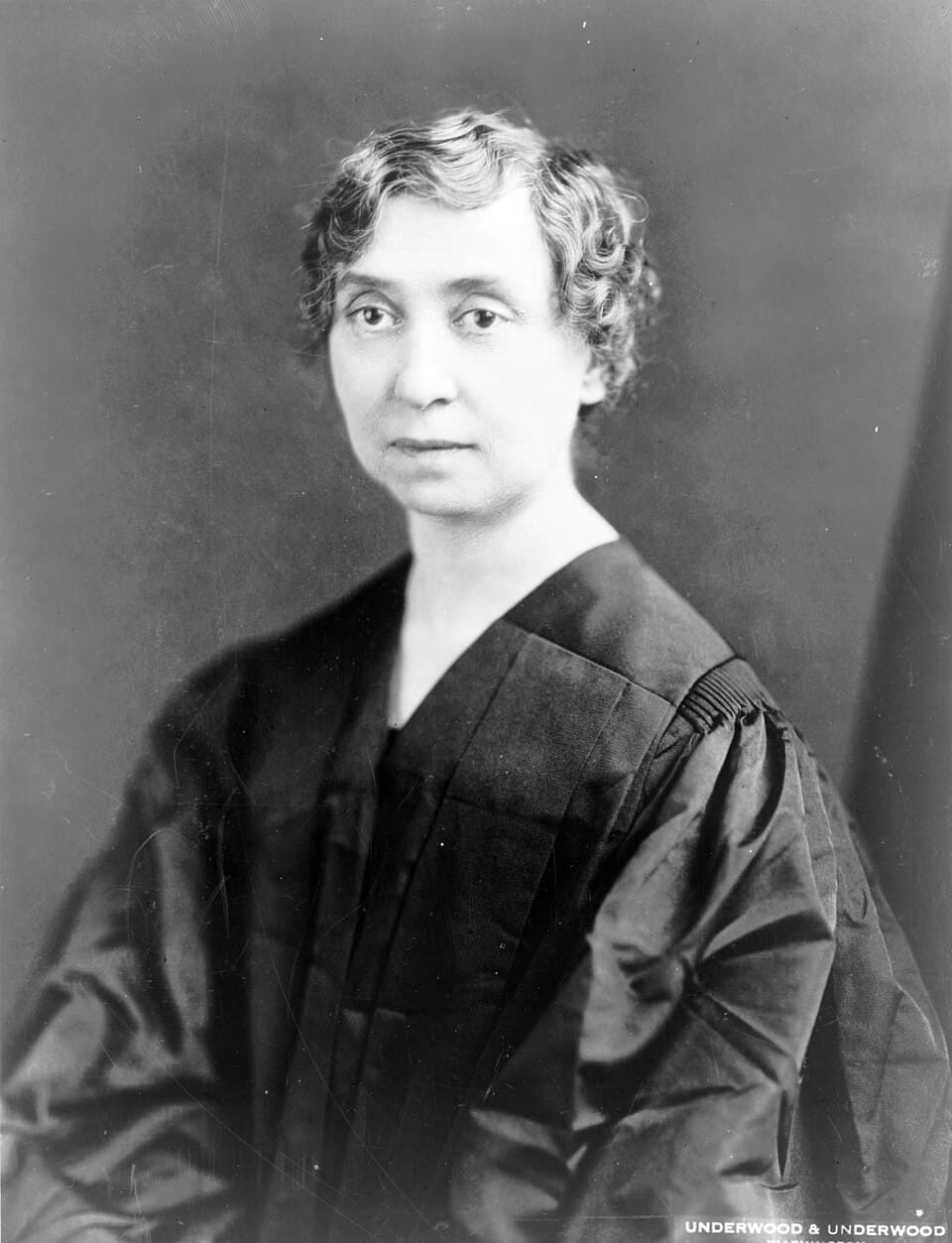 Genevieve R Cline