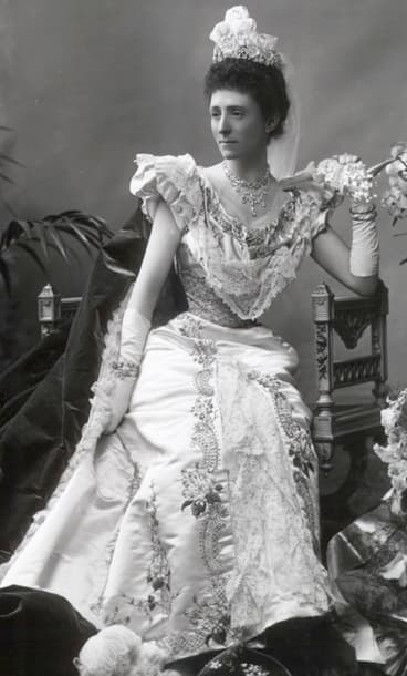 Mary Russell