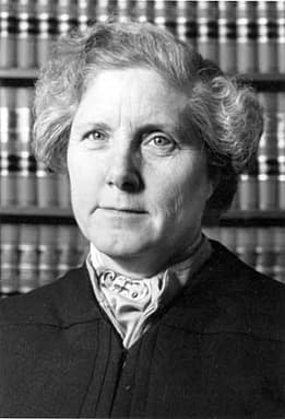 Rosalie Wahl
