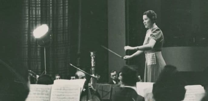 Julia Smith