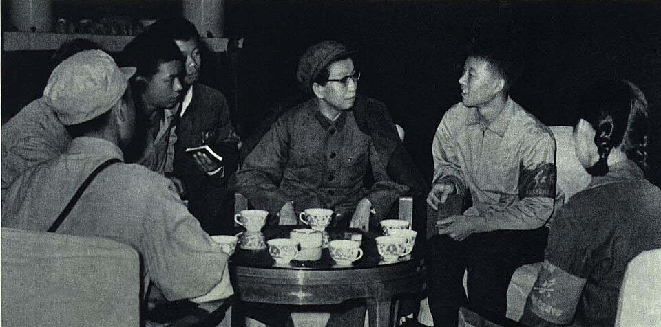 1967-08 1967年 江青与红卫兵