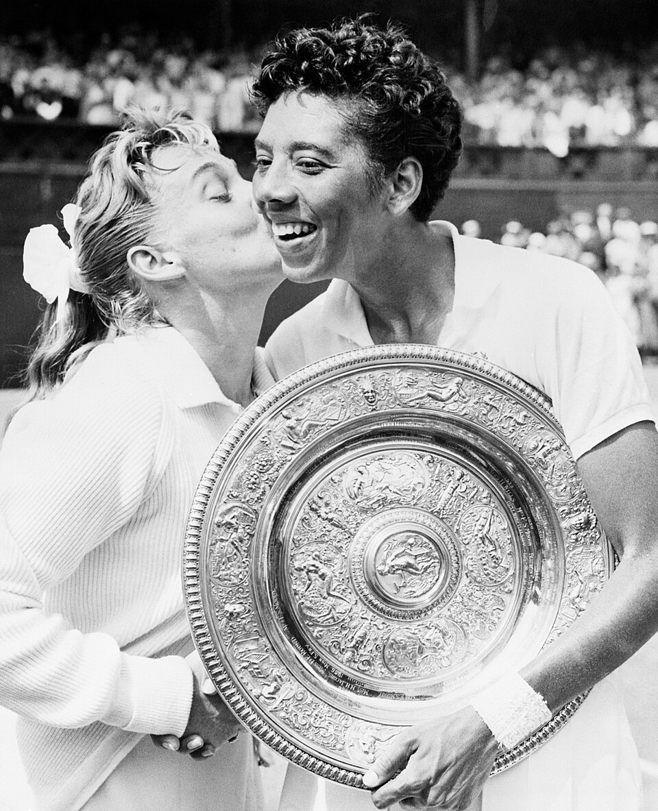 Althea-Gibson-Darlene-Hard-Wimbledon-1957
