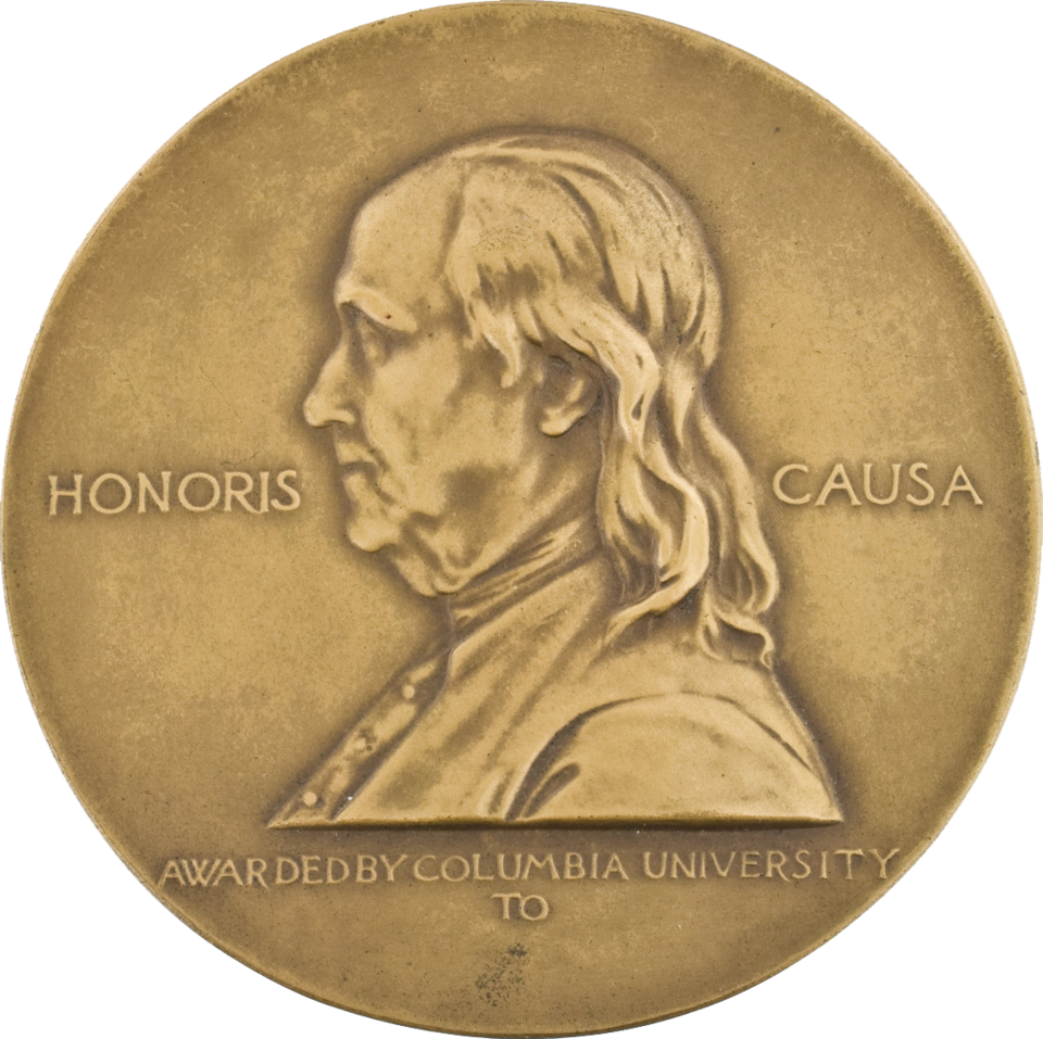 Pulitzer Medal - obverse