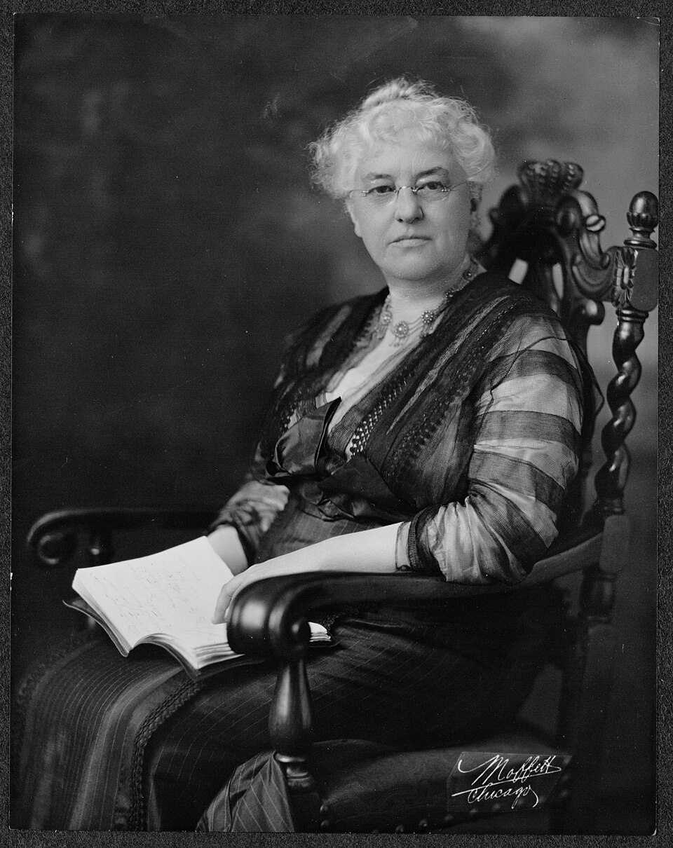 Mary E. McDowell 154006v