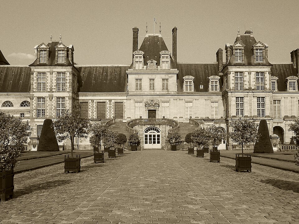 Chateau Fontainebleau -002