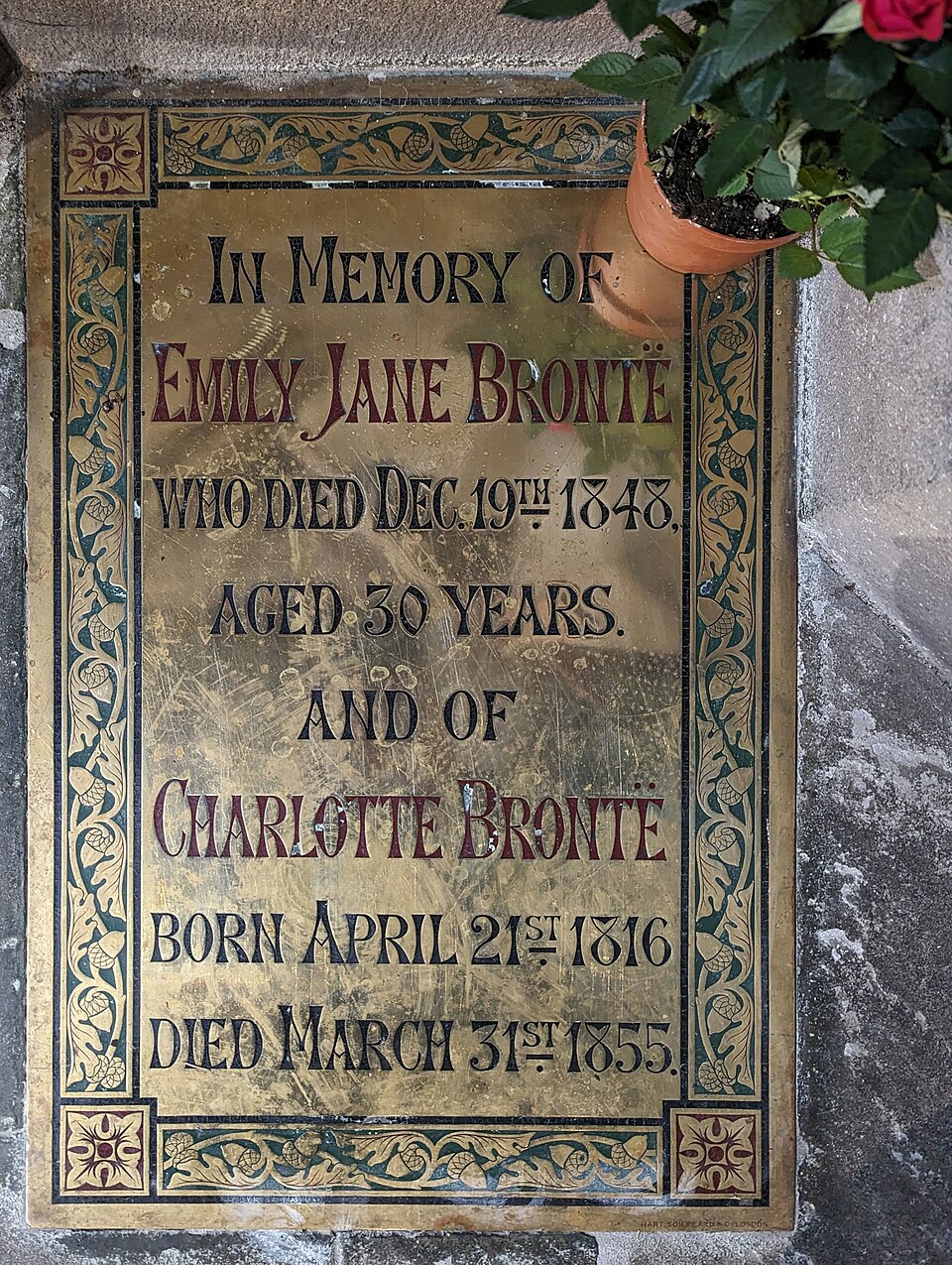 Emily Brontë and Charlotte Brontë resting place