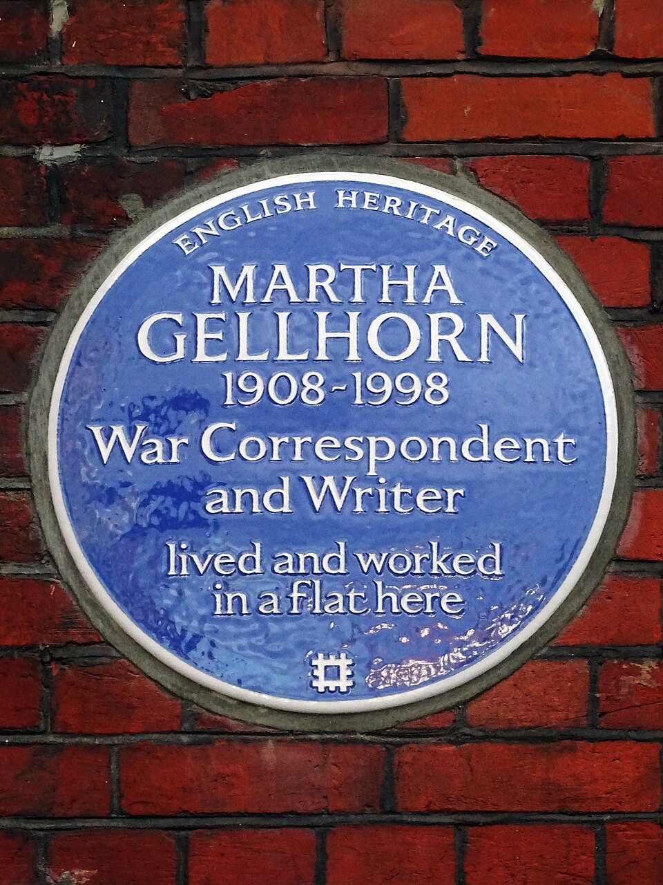 MARTHA GELLHORN 1908-1998 War Correspondent and Writer lived and worked in a flat here