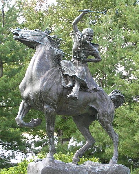 Ludington statue 800