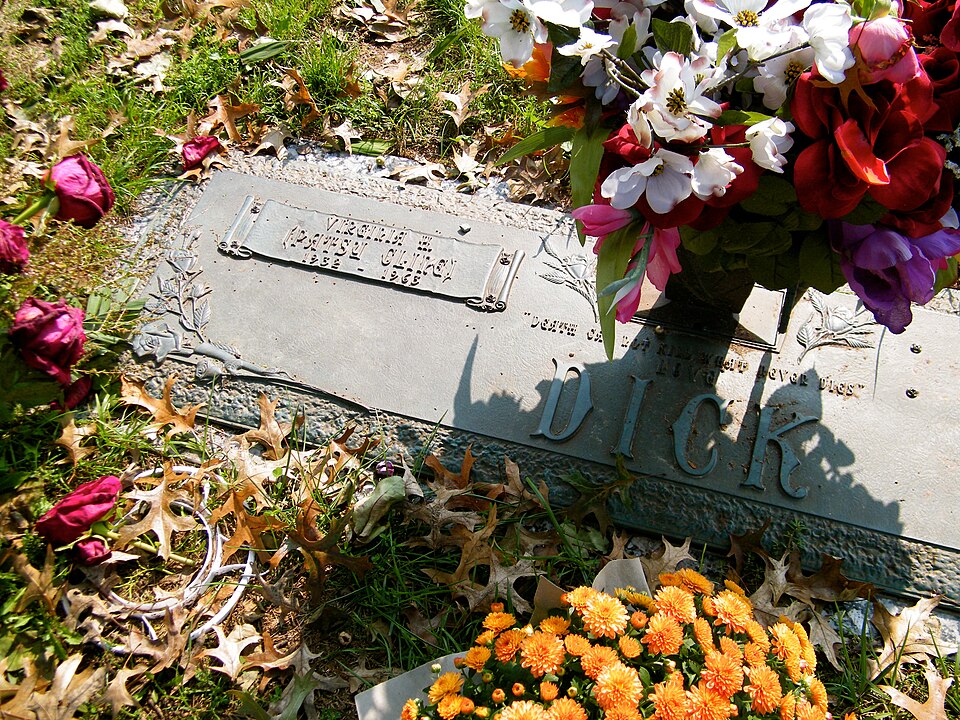 Grave of Patsy Cline - Winchester, Virginia - Sarah Stierch - B